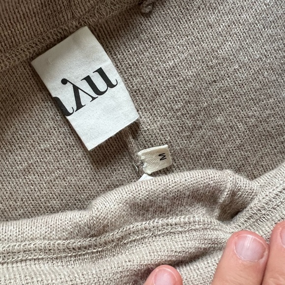 Aiayu knit sweatpants size medium - Picture 2 of 3